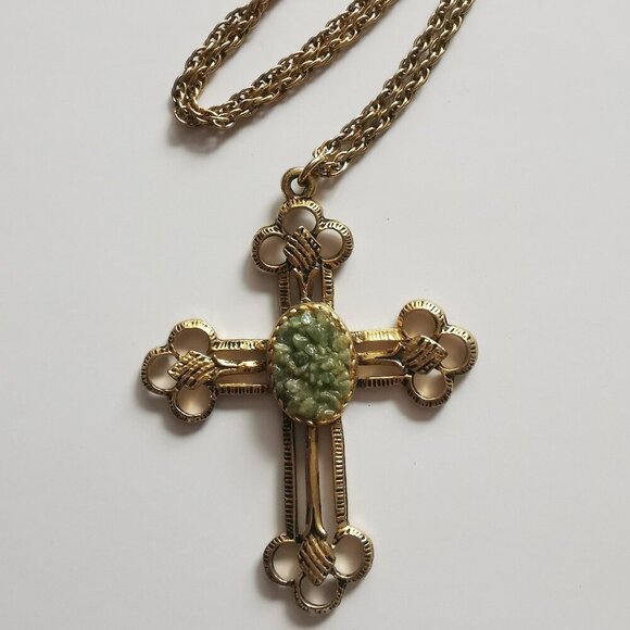 Faux Jade Stone Gold Tone Cross Pendant Necklace Vintage Gothic Rosary Baroque - Picture 2 of 7